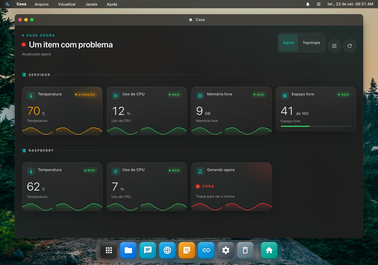 A tela "Agora" com os cartões agrupados por máquina: cada um traz o número grande, o estado (bem, atenção, fora) e a linha das últimas 24 h
